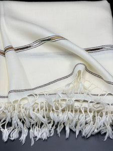 Australian Sahidar (White Woolen Shawl)